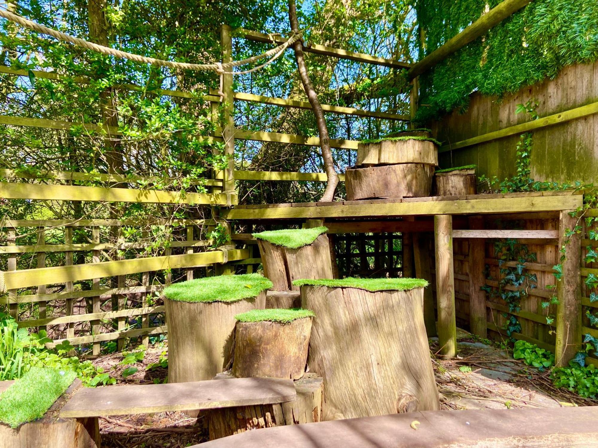 Squirrel Barn Villa Milwich Exterior photo